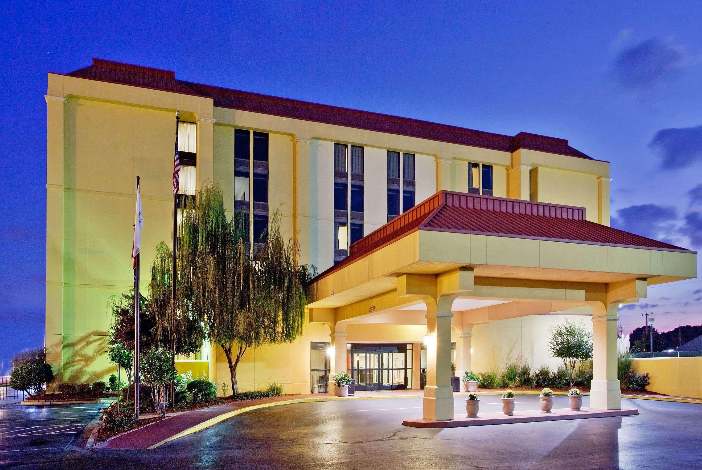 La Quinta By Wyndham Memphis Airport Graceland Bagian luar foto